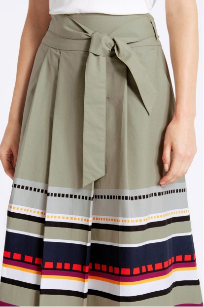 ماركس أند سبنسر تنورة 